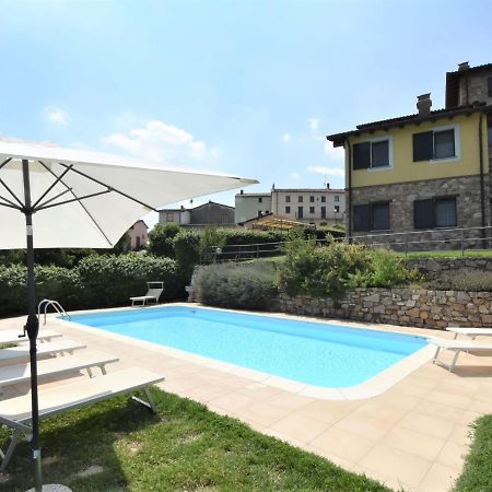 Castana  Apartment La Corte Bricca - Bilo C By Interhome מראה חיצוני תמונה