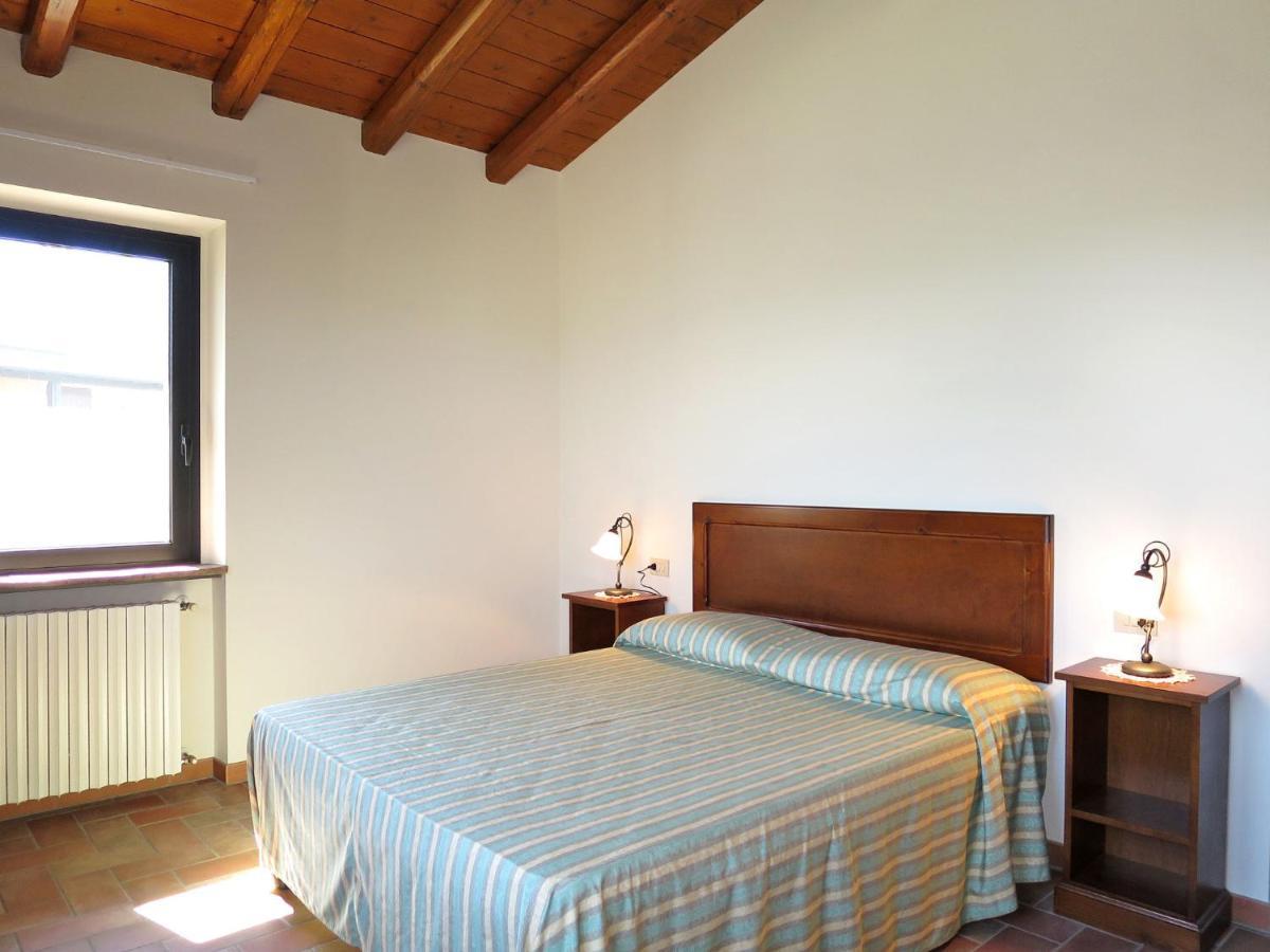 Castana  Apartment La Corte Bricca - Bilo C By Interhome מראה חיצוני תמונה