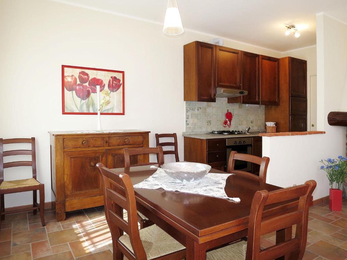 Castana  Apartment La Corte Bricca - Bilo C By Interhome מראה חיצוני תמונה